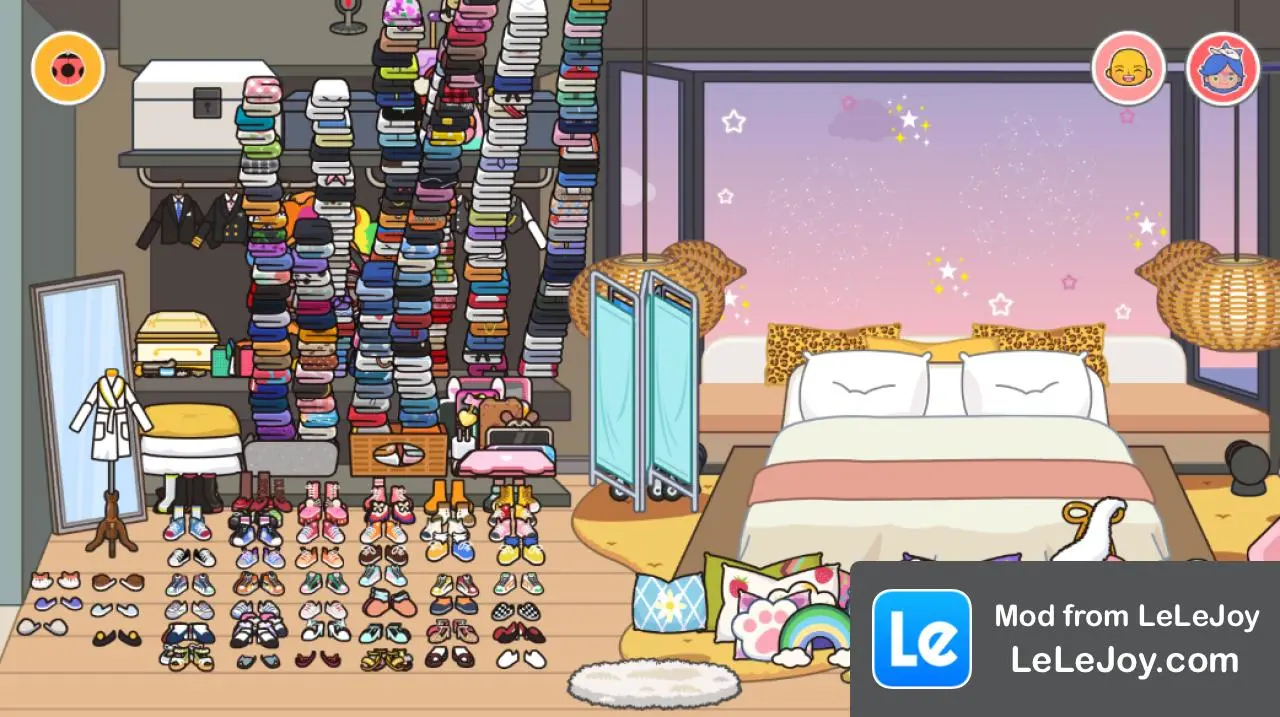 Collector with a lot of clothes and jewelry